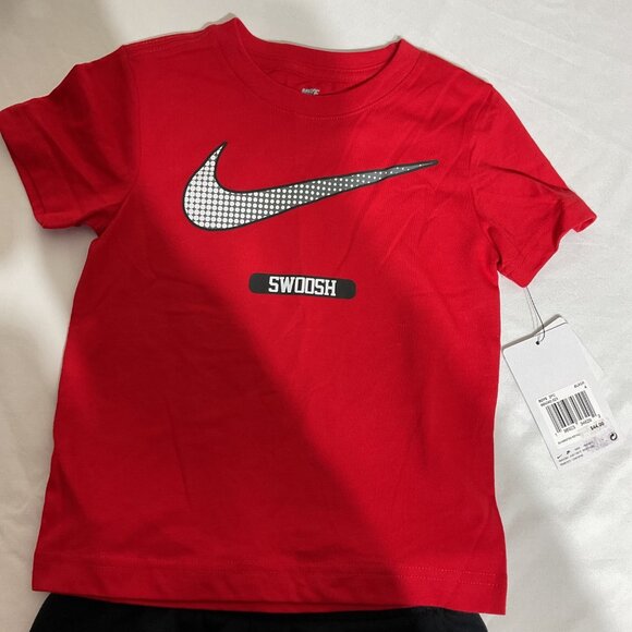 Toddler Nike Swoosh Red T-Shirt & Black Jogger Set 2 Piece Outfit Boys 4T - Picture 2 of 3